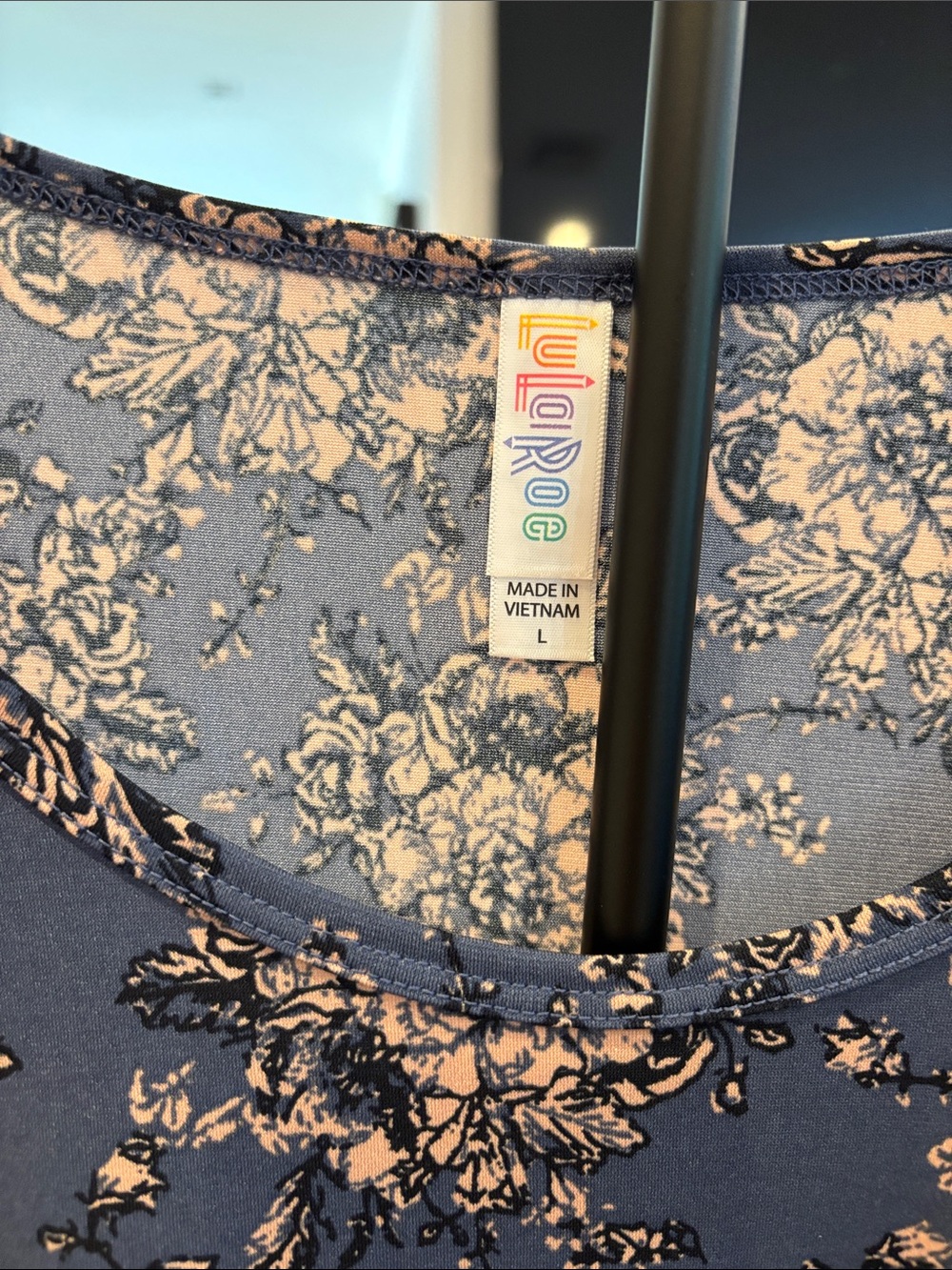 NWOT LuLaRoe Floral Tee - Picture 4 of 4